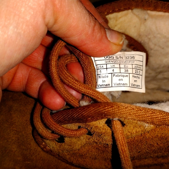 UGG booties size 5 - Picture 5 of 5